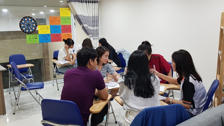 Trung tâm IELTS Trainer - Mr. TRUNG