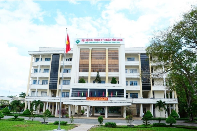 dai-hoc-su-pham-ky-thuat-vinh-long-4