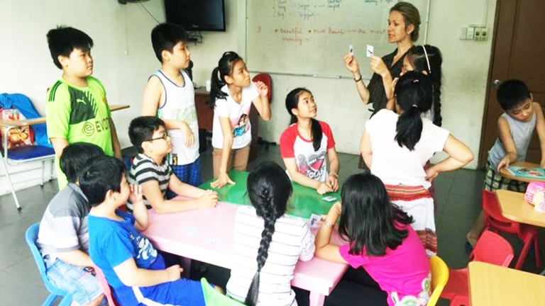 Ngoại ngữ Tiến Bộ