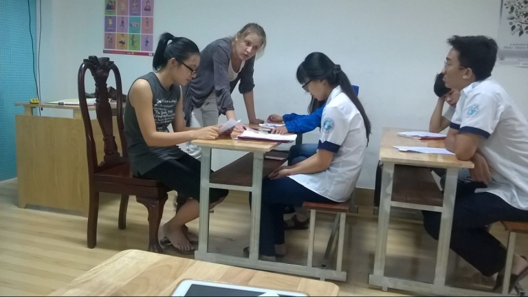 Trung tâm Ngoại ngữ - Tin học Tri Thức Việt