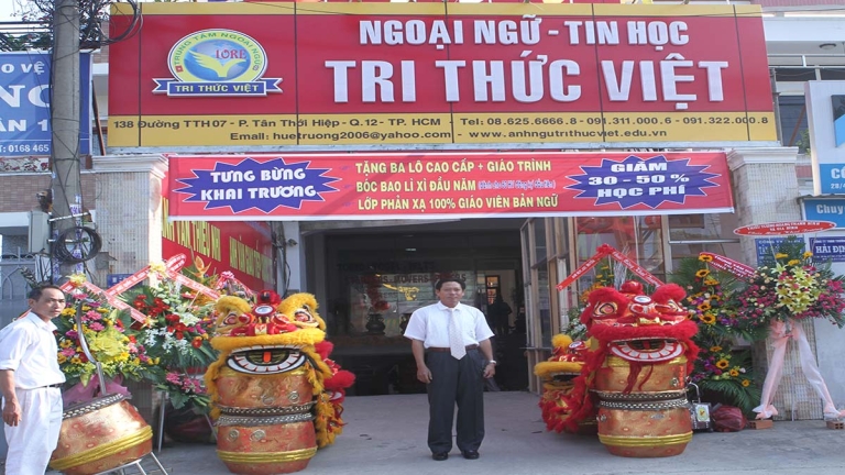 Trung tâm Ngoại ngữ - Tin học Tri Thức Việt