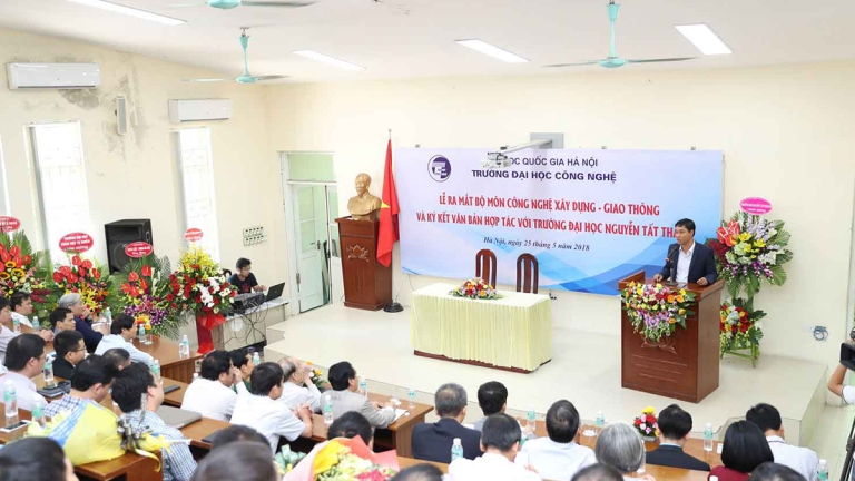 Trường Đại Học Công Nghệ - Đại Học Quốc Gia Hà Nội