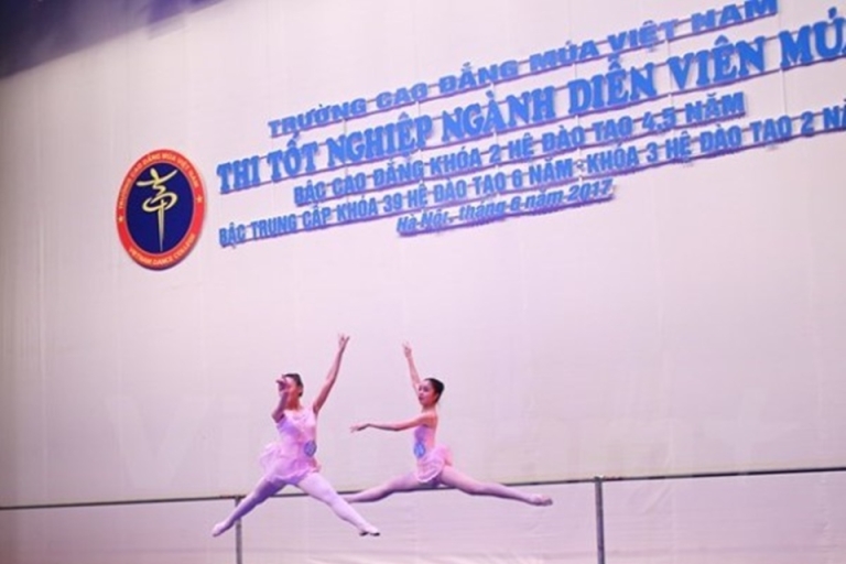 truong-cao-dang-mua-viet-nam-4