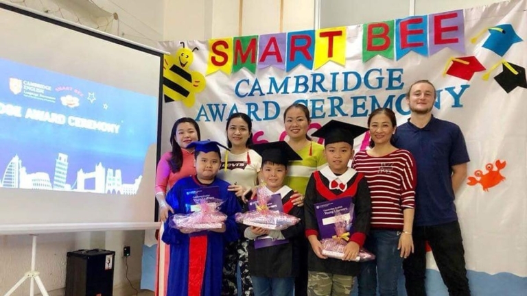 Trung tâm Anh ngữ Smart Bee