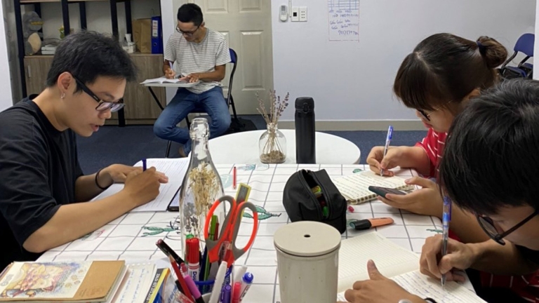 Trung tâm Nest Academy