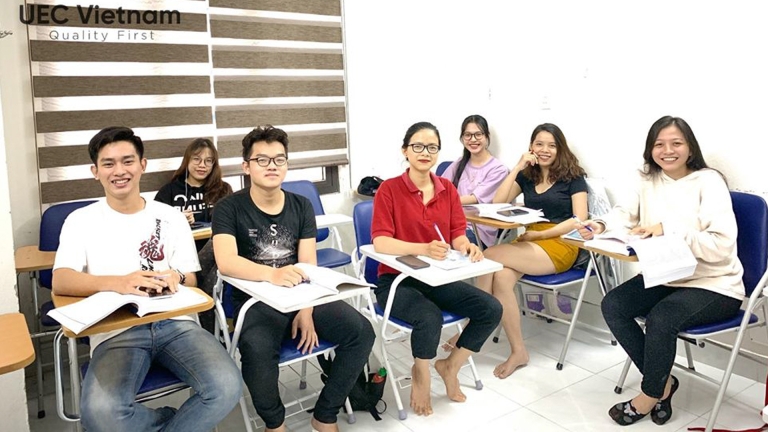 Trung tâm UEC Việt Nam