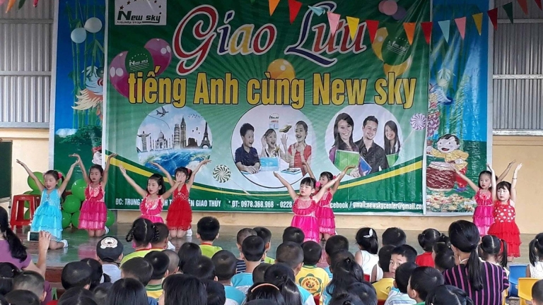 Trung tâm Ngoại ngữ Quốc tế New Sky