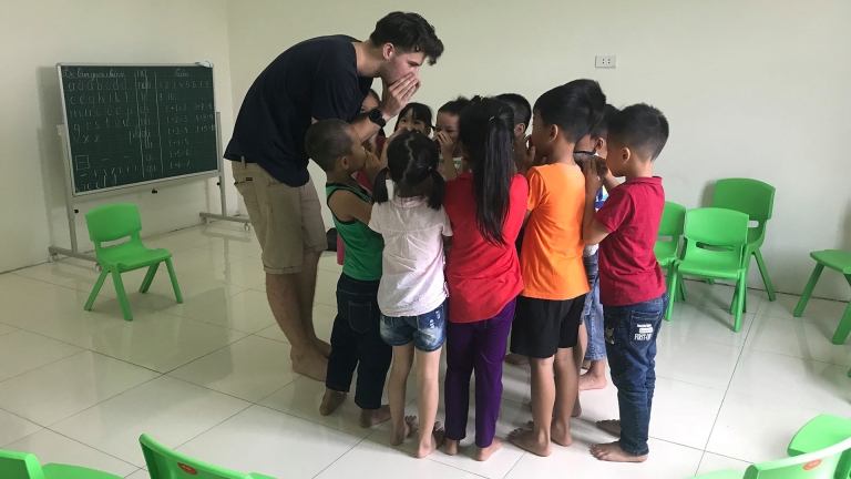 Trung tâm New Sky English