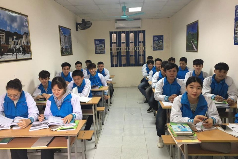 Du học Việt Thắng sẽ luôn theo sát bước đường các bạn chọn để có thể hỗ trợ nhanh và kịp thời nhất