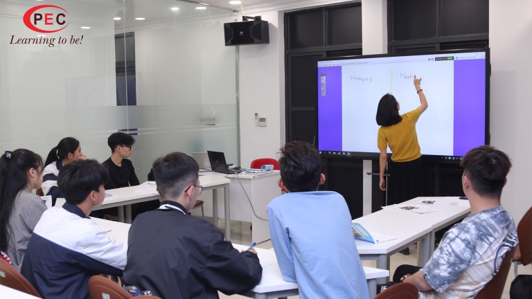 Trung tâm Anh ngữ Quốc tế PEC