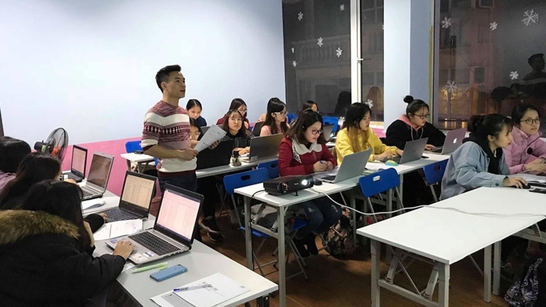 MOSHUB – Tin học quốc tế