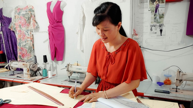 Trung tâm Dạy cắt may ALA MODE