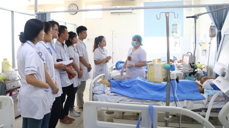 Cao đẳng Công nghệ Y Dược Việt Nam