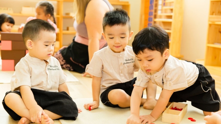 Hệ thống Trường Quốc tế Song ngữ WonderKids Montessori