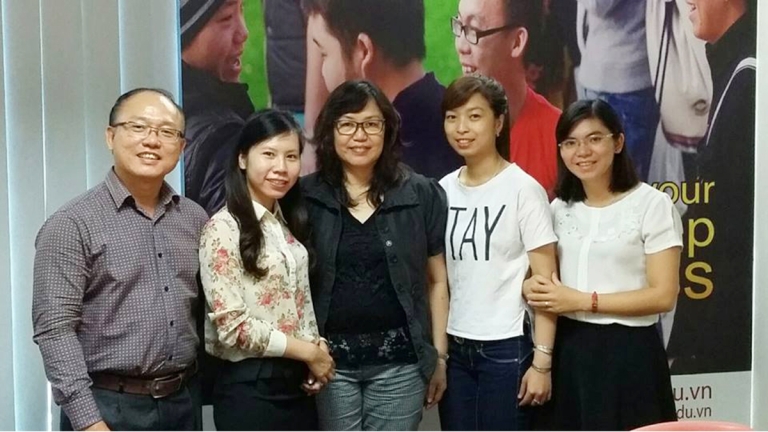 Trung tâm giáo dục quốc tế TEG