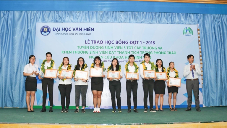 Trường Đại học Văn Hiến