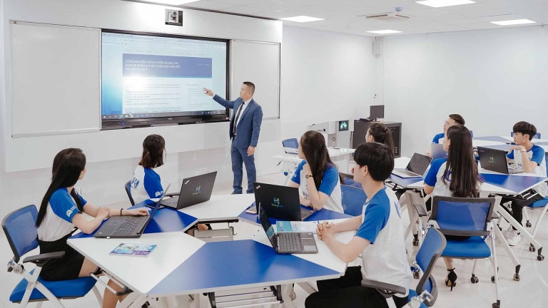 Trường Đại học Văn Hiến