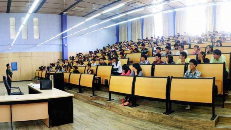 Trường Đại Học Thăng Long