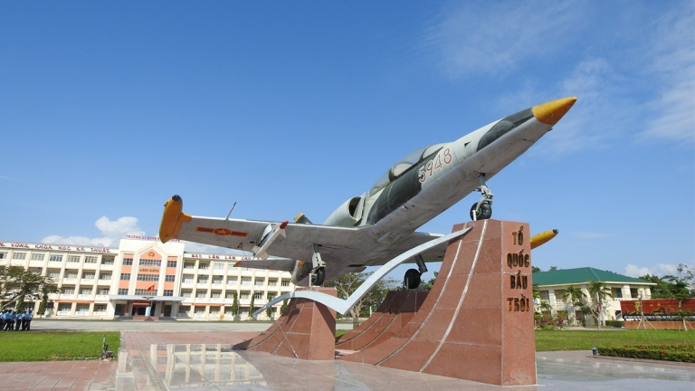 Trường Sĩ Quan Không Quân