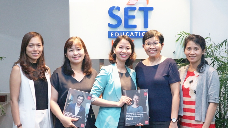 Trung Tâm Du Học SET