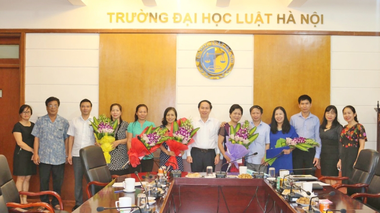 Trường Đại Học Luật Hà Nội