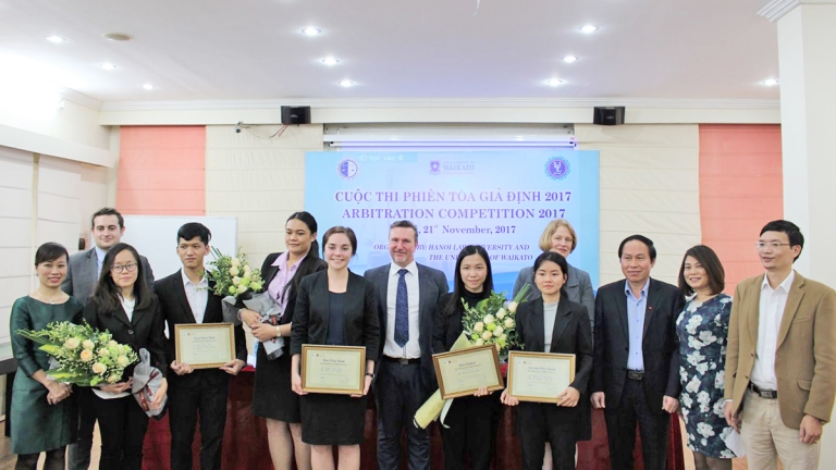 Trường Đại Học Luật Hà Nội