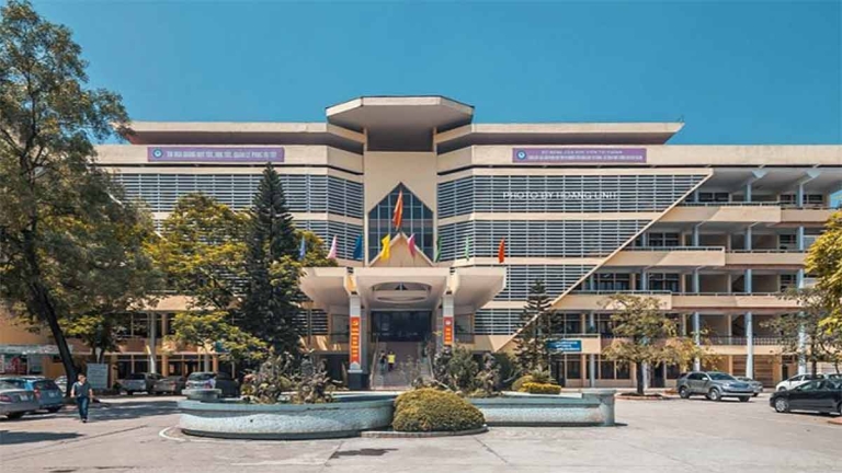 Học Viện Tài Chính