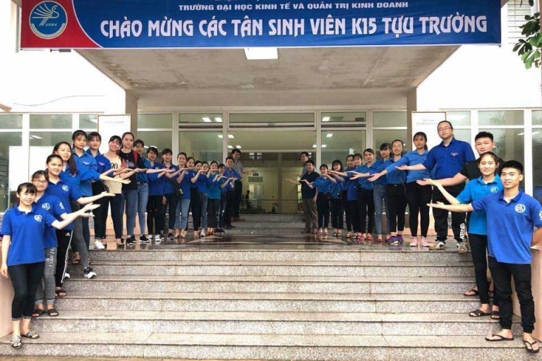 Buổi chào đón tân sinh viên khóa 15 của trường