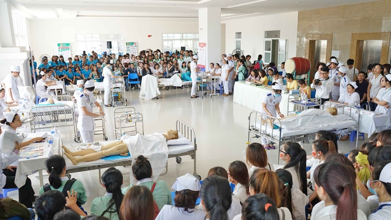 Trường Đai Học Đông Á