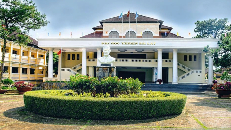 Trường Đại học Yersin Đà Lạt