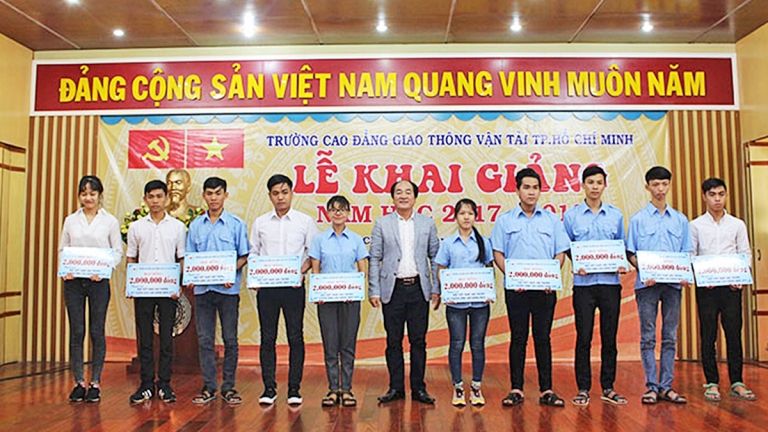 Trường Cao Đẳng Giao Thông Vận Tải