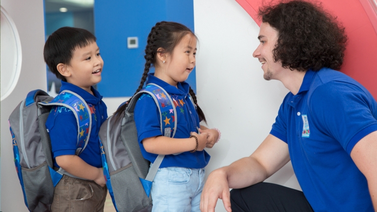 Trung tâm tiếng Anh Apollo