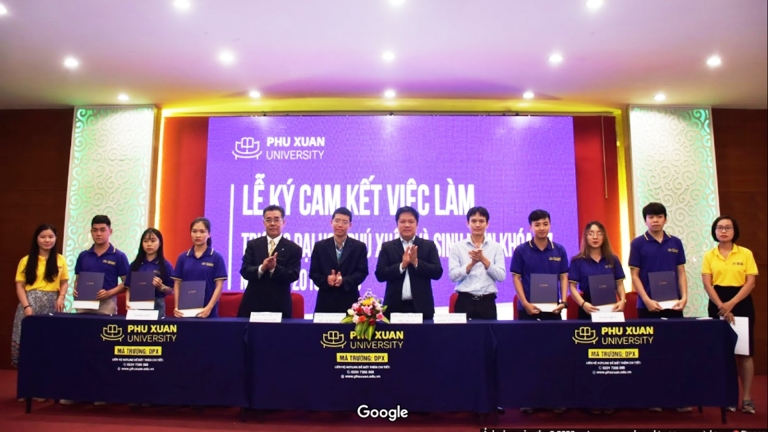 Trường Đại Học Phú Xuân - Huế