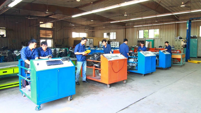 Trường Đại học Sư phạm Kỹ thuật TP. HCM