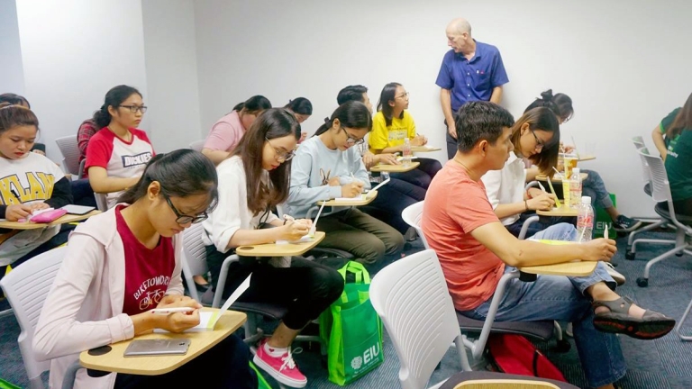 Trung tâm Ngoại ngữ trường Đại học Quốc tế Miền Đông