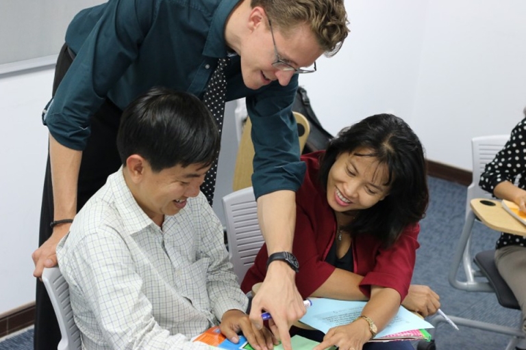 Trung tâm Ngoại ngữ trường Đại học Quốc tế Miền Đông