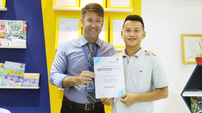 Triangle English School