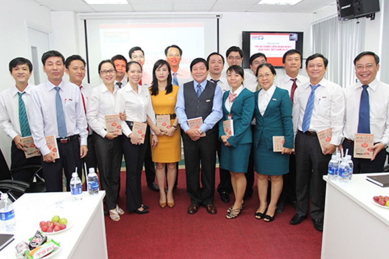 Trung tâm Ngoại ngữ Viet-Edu