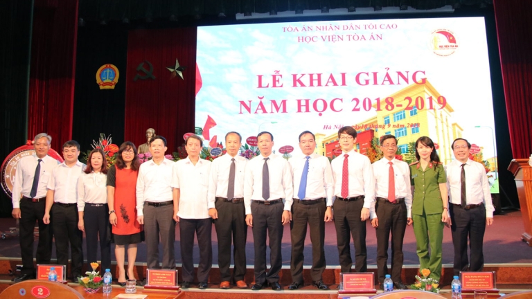 Học viện Tòa Án