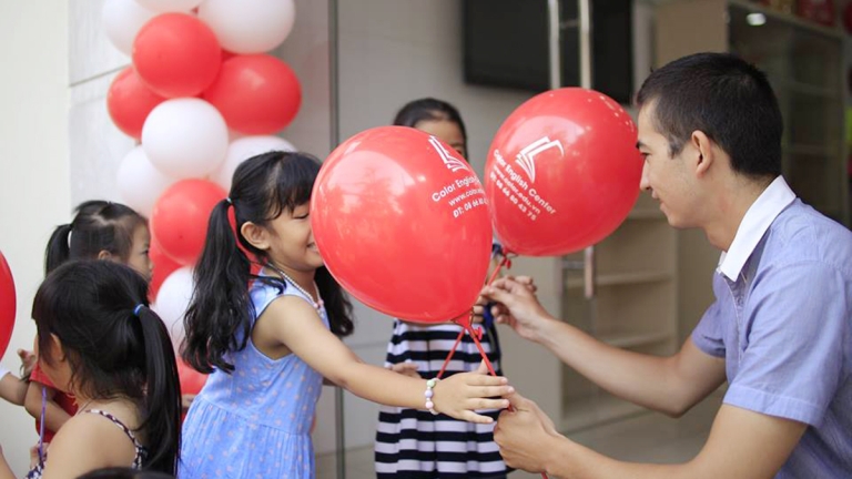 Trung Tâm Anh Ngữ Sắc Màu