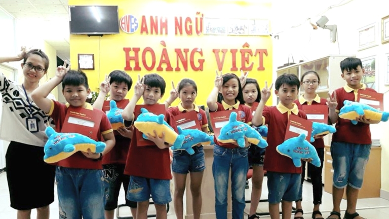 Trung Tâm Ngoại Ngữ Hoàng Việt