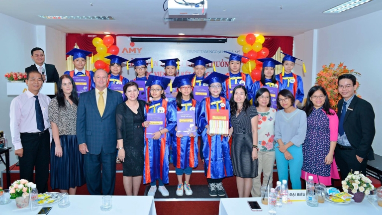 Trung Tâm Ngoại Ngữ Á Mỹ