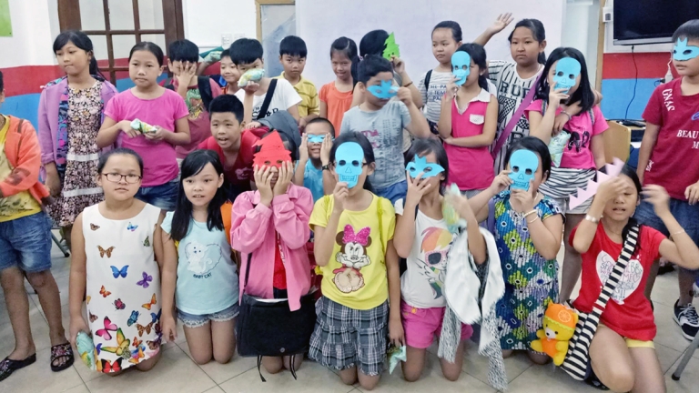 Trung Tâm Ngoại Ngữ Broad Way