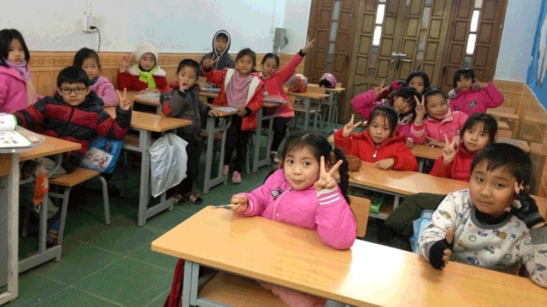 Trung tâm Ngoại ngữ Lệ Thủy