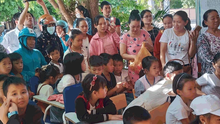 Trung tâm Ngoại ngữ Lệ Thủy