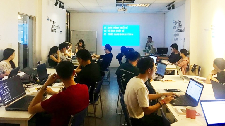 Trung tâm RIO Class