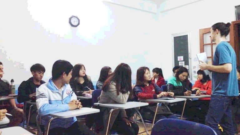 Trung tâm Ngoại ngữ Dynamic Hạ Long