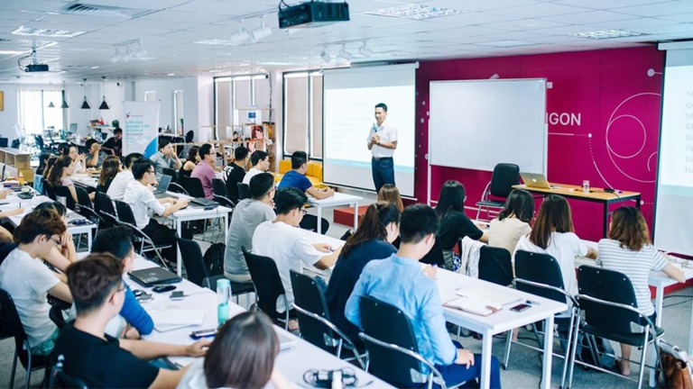 Công ty TNHH Phát triển dịch vụ Vĩnh Thái