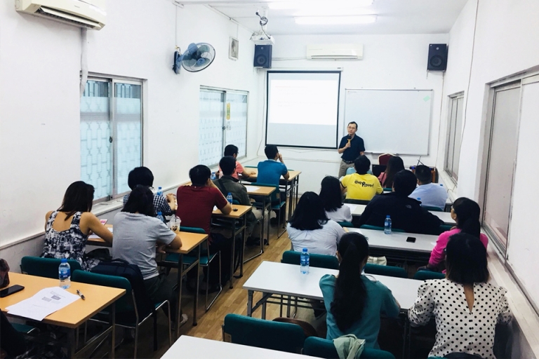 Trung tâm Đào tạo CFA Together