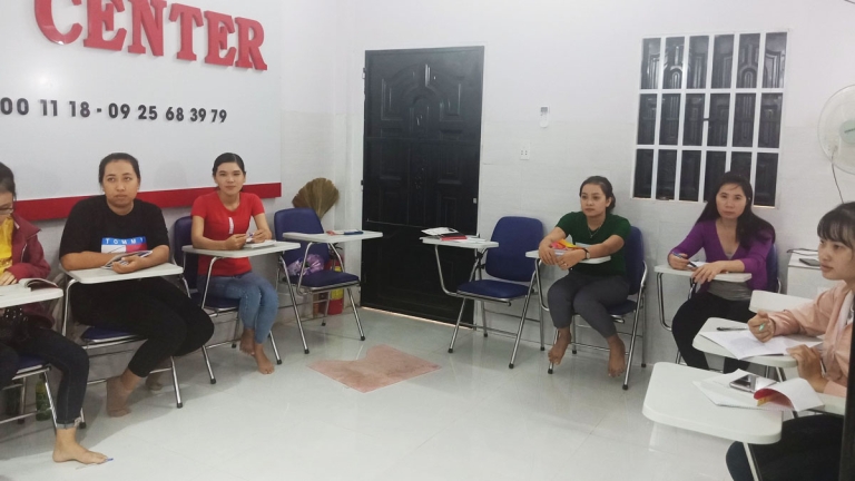 Trung tâm Ngoại ngữ Tin học BALL